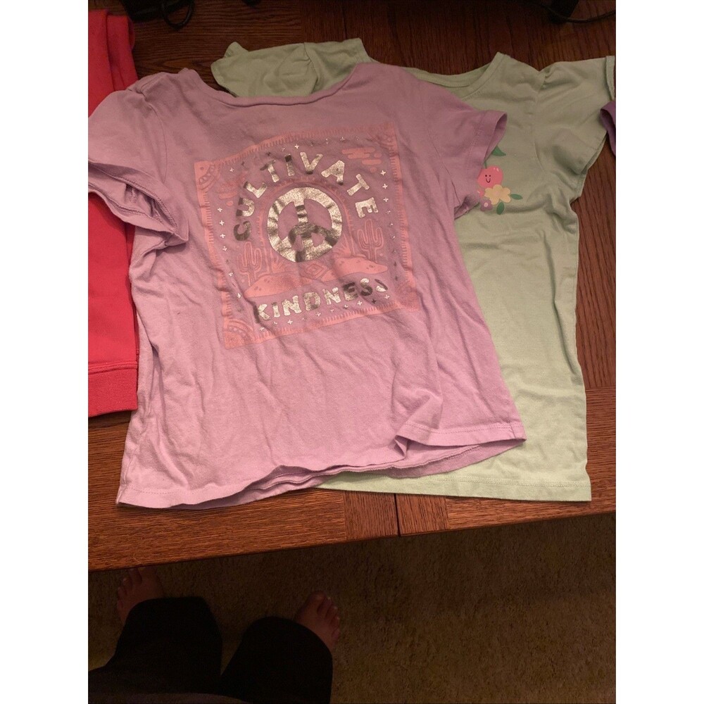 Girl's Kids Clothes sizes 6-7 Assorted lot of short/long sleeved shirts/leggings